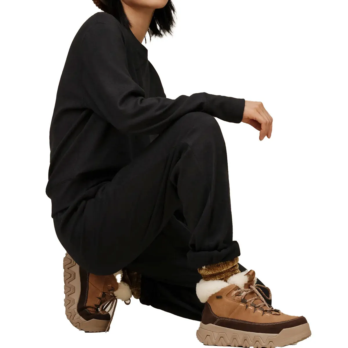 1170870 Gable II Long Sleeve Lounge Set | Black
