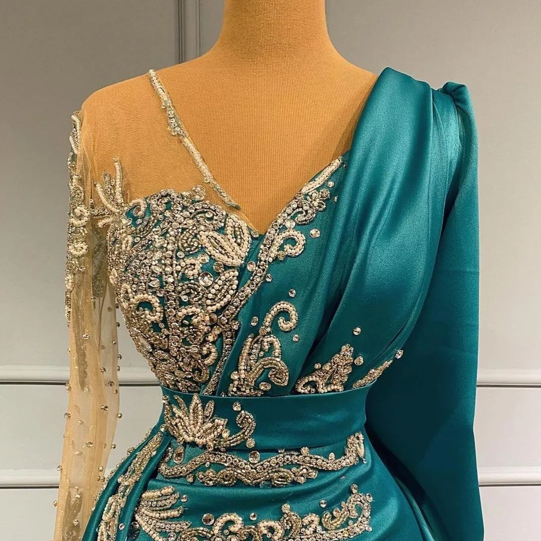 Elegant floor-length evening dress prom dresses with sleeves