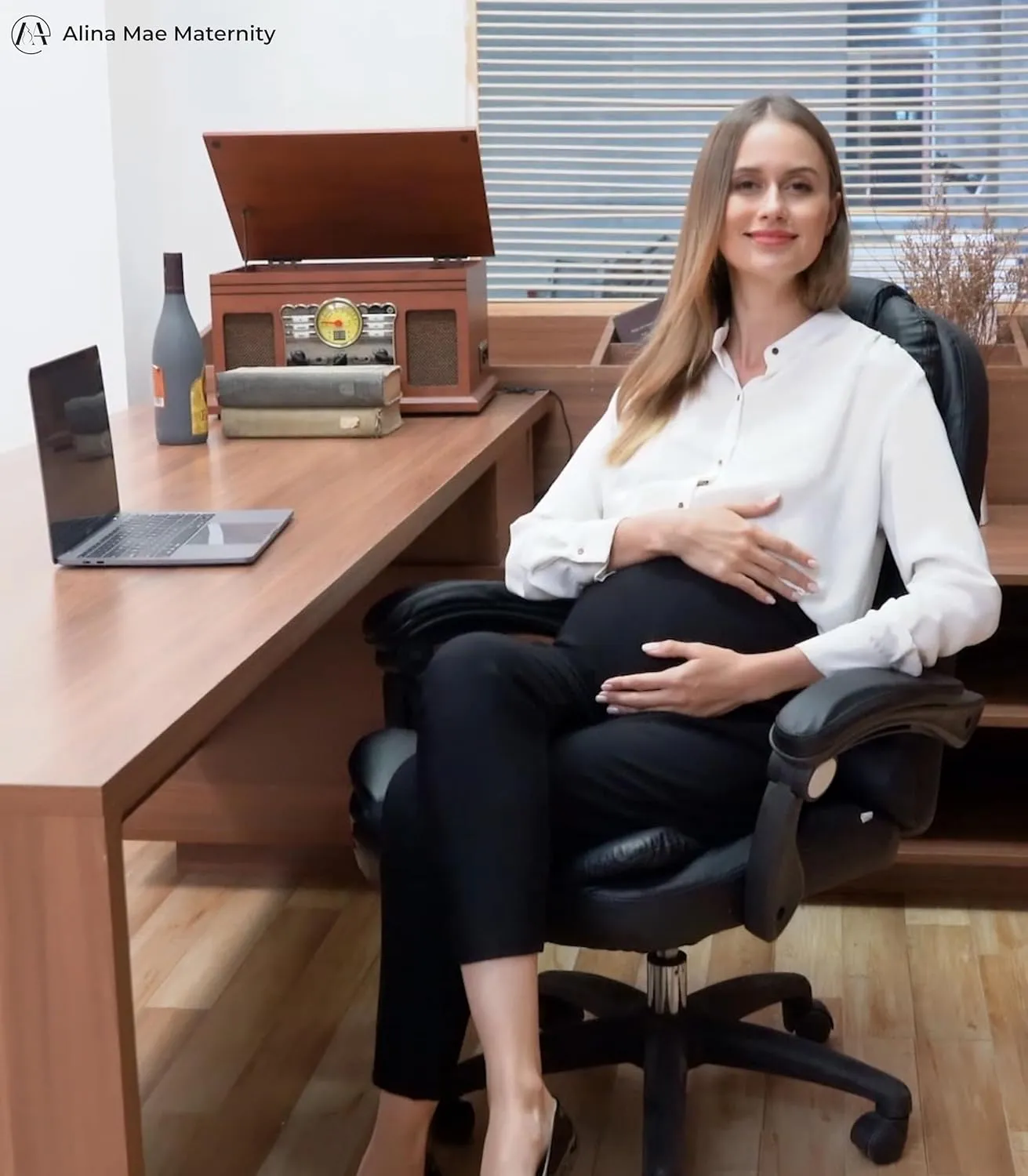 Maternity Pants Comfortable Stretch Over-Bump Women Pregnancy Casual Capris for Work