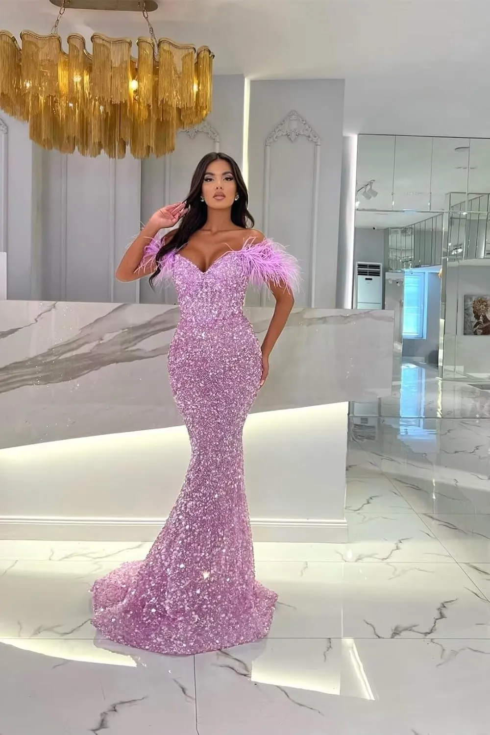 Off Shoulder Sweetheart Mermaid Prom Dresses 2024 Long Sparkly Sequin Feathers Sheath Formal Evening Party Gowns with Train