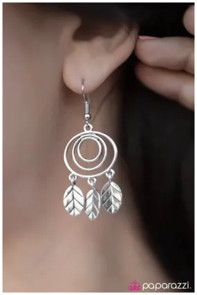 Paparazzi Earring ~ Fair FEATHER Friend - Silver