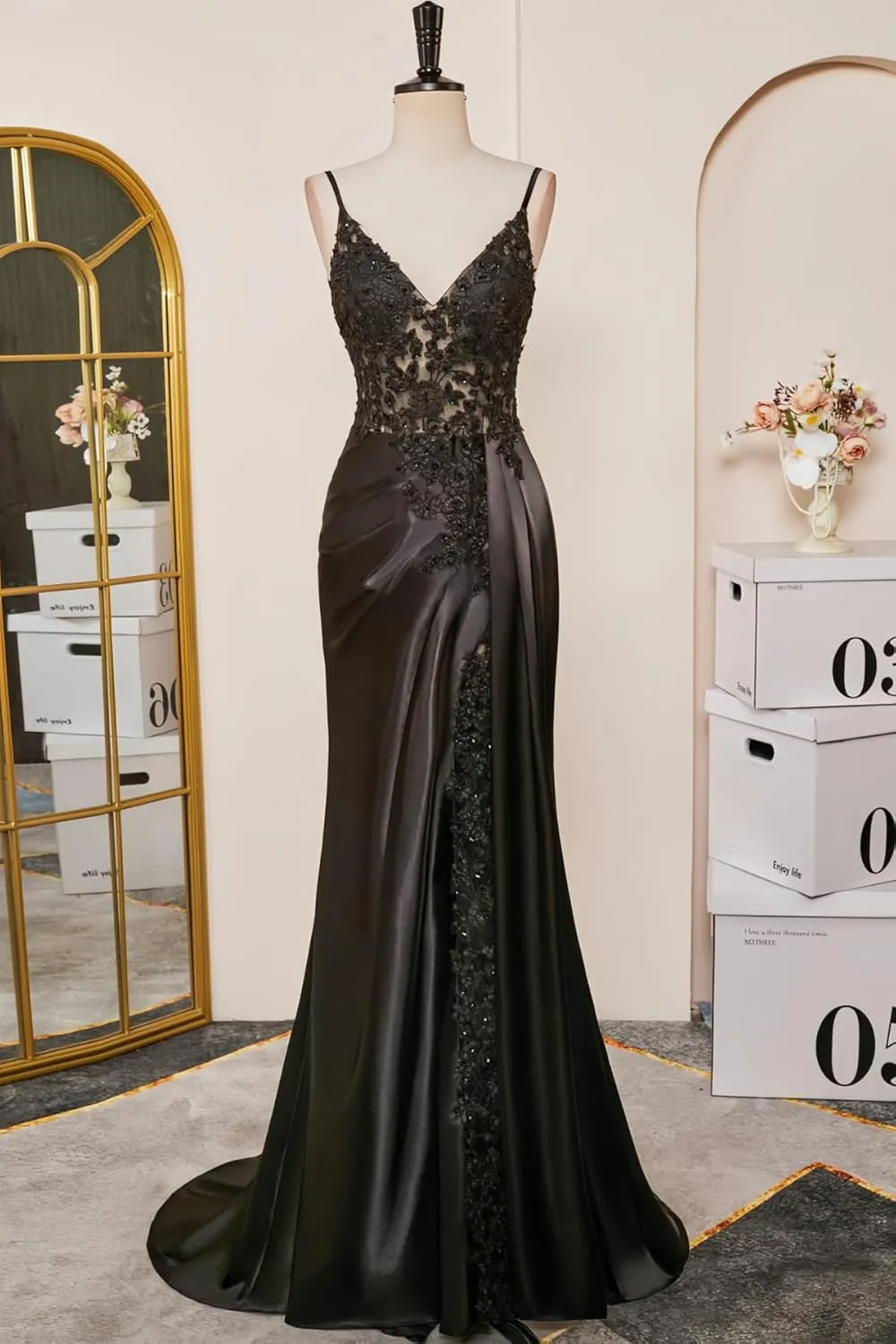 Zeeyecie V-Neck Satin Prom Dresses Lace Applique Spaghetti Straps Mermaid Beaded Evening Formal Ball Gowns with Slit